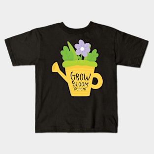 Gardening Florist Planting Flowers Botany Gardener Kids T-Shirt